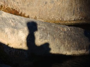 Lee más sobre el artículo LXS NIÑXS Y LA MEDITACIÓN